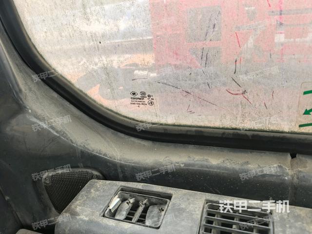 駕駛室左后45度(駕駛室部分) 駕駛室左后45度(駕駛室部分)