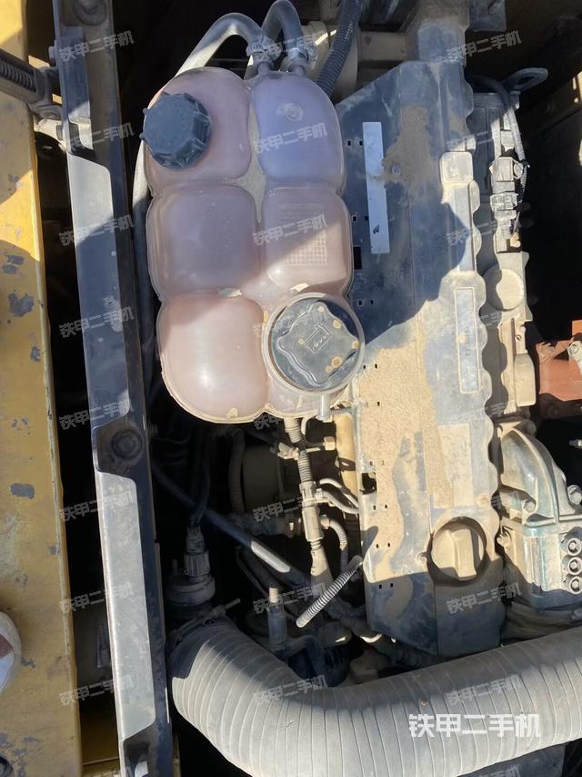 發(fā)動機整體俯視（整機外觀）