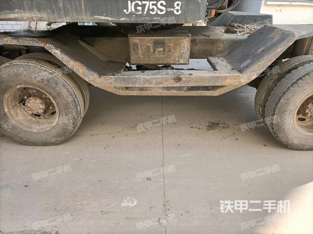 左側(cè)履帶整體?（行走機(jī)構(gòu)）