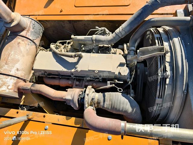 發(fā)動(dòng)機(jī)整體俯視（整機(jī)外觀）