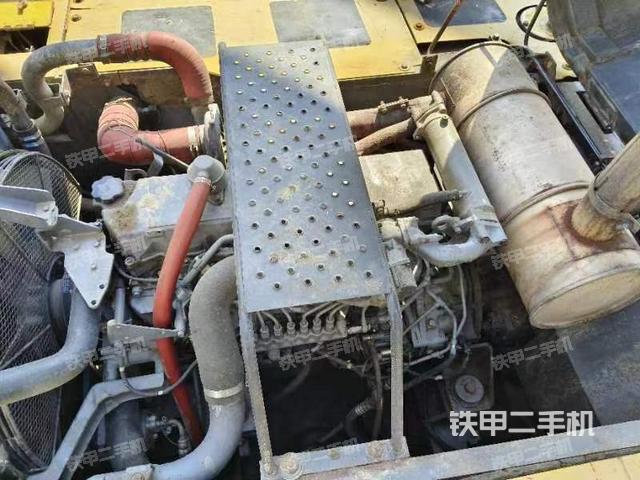 發(fā)動機(jī)整體俯視（整機(jī)外觀）