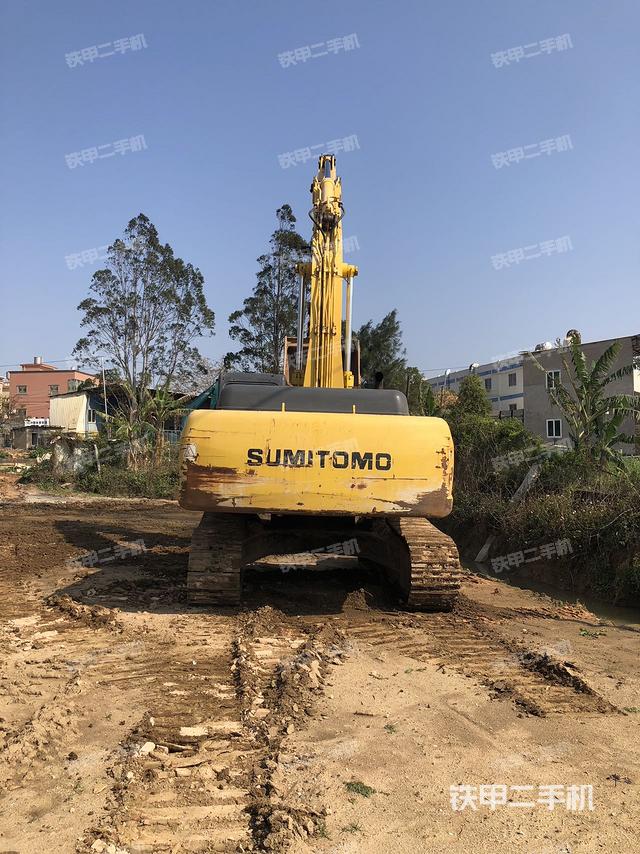 整機右后45°（整機外觀）