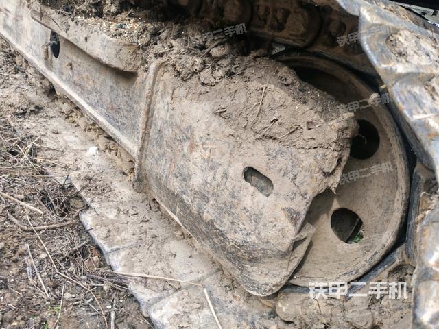 右導向輪(行走機構) 右導向輪(行走機構)