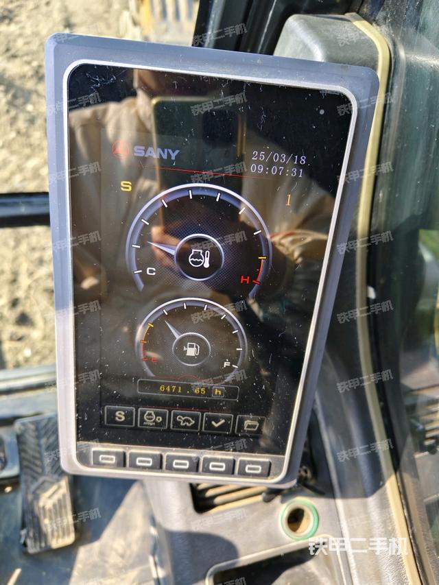 小時表(駕駛室部分) 小時表(駕駛室部分)