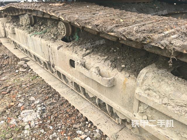 右側(cè)履帶整體（行走機(jī)構(gòu)）