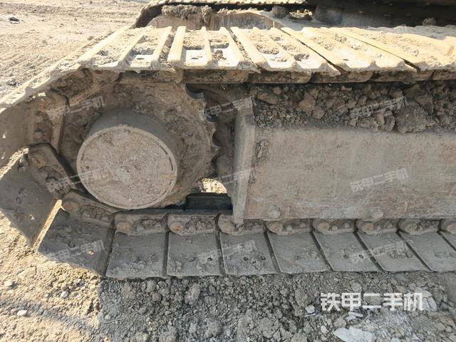 右驅(qū)動輪(行走機(jī)構(gòu)) 右驅(qū)動輪(行走機(jī)構(gòu))