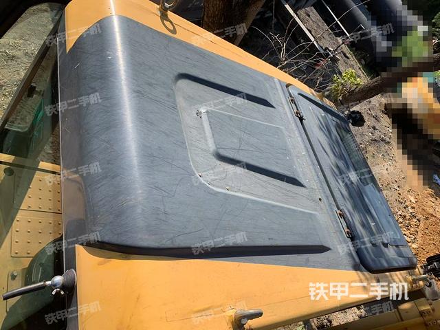 駕駛室頂部（整機(jī)外觀）