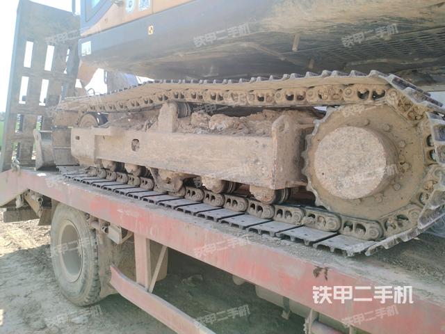 右側履帶整體?（行走機構）