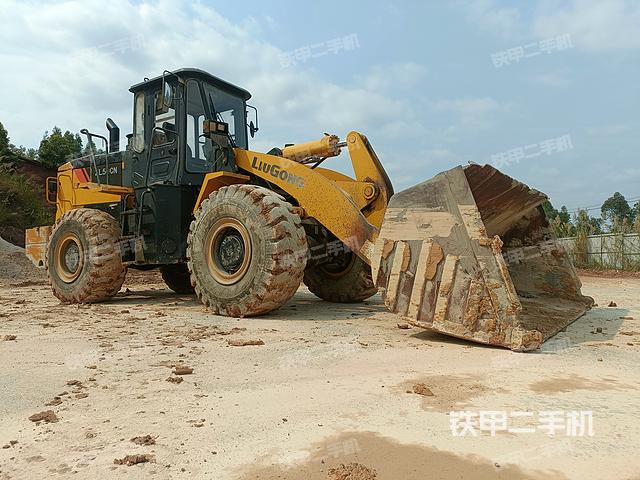 整机右后45°（整机外观及大件）