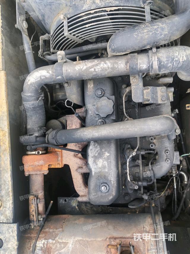 發(fā)動機室(上車部件) 發(fā)動機室(上車部件)