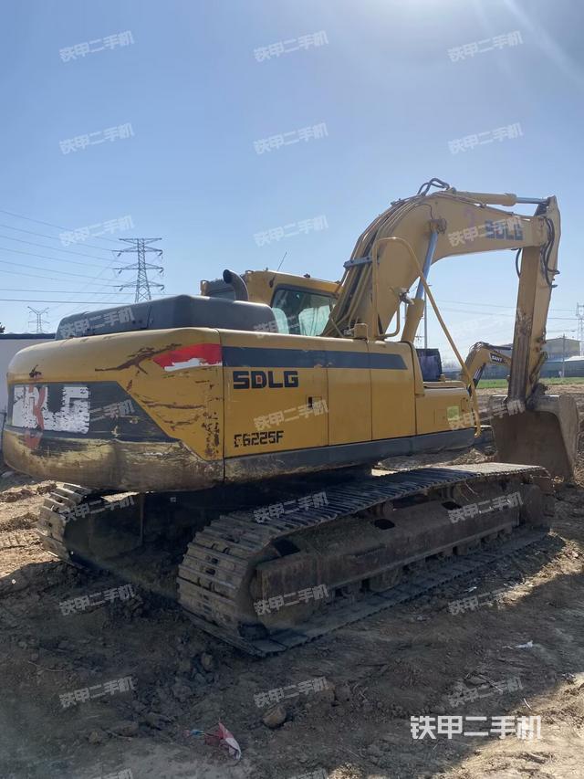 整機右后45°（整機外觀）