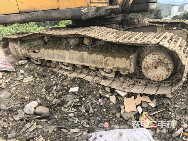 左側履帶整體?（行走機構）