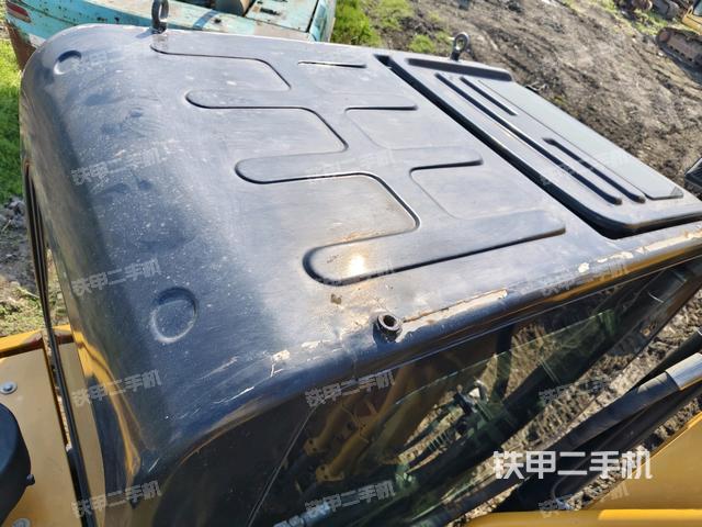 駕駛室頂部俯視(上車部件) 駕駛室頂部俯視(上車部件)