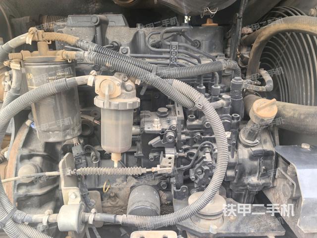 發(fā)動機(jī)整體俯視（整機(jī)外觀）