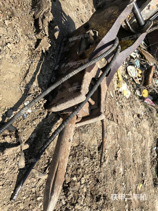 右后45(整機外觀) 右后45(整機外觀)