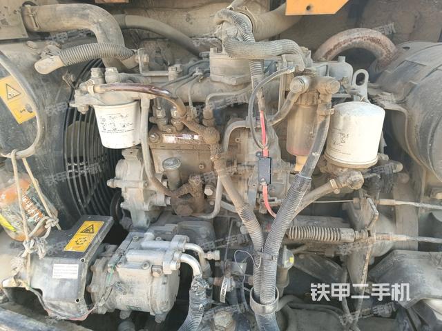 發(fā)動機(jī)室(上車部件) 發(fā)動機(jī)室(上車部件)
