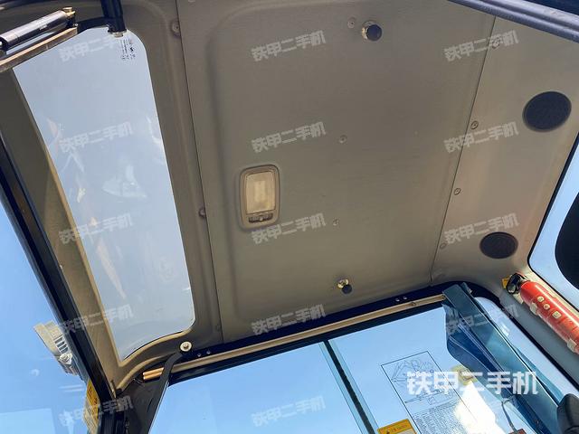 頂棚整體（駕駛室部分）