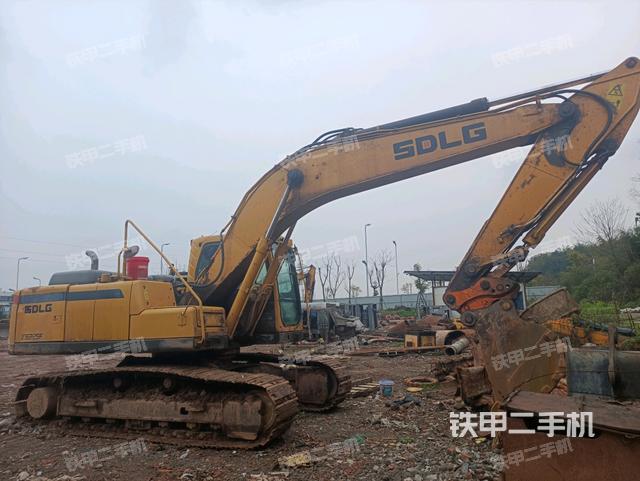 右前45(整機外觀) 右前45(整機外觀)