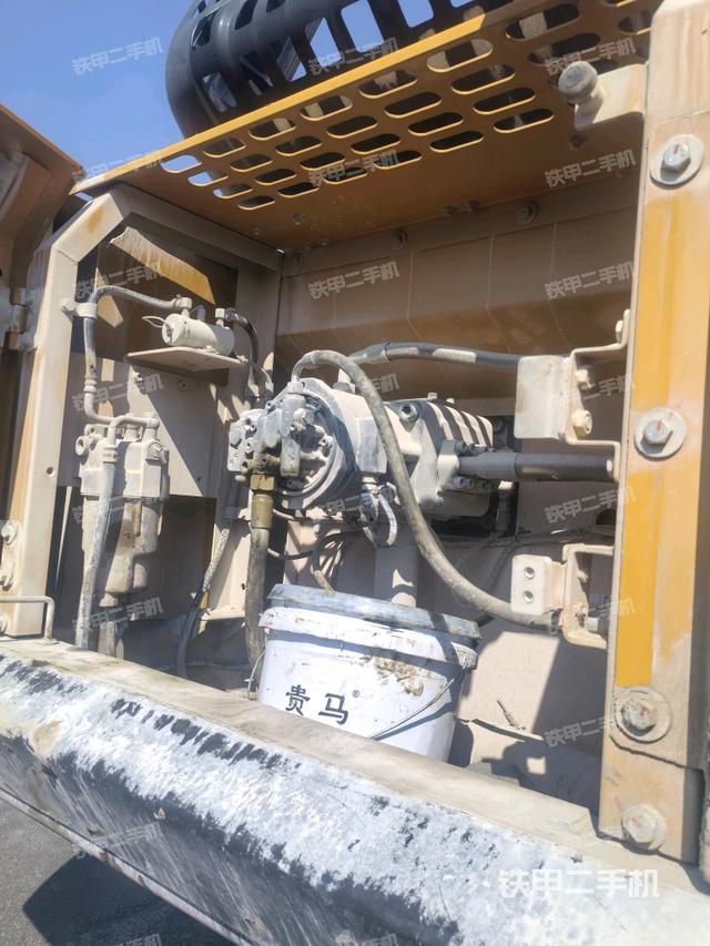 液壓泵室(大件艙室) 液壓泵室(大件艙室)