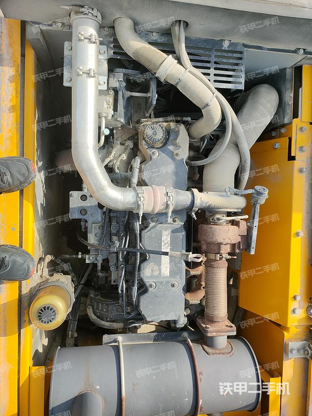 发动机整体俯视（整机外观）