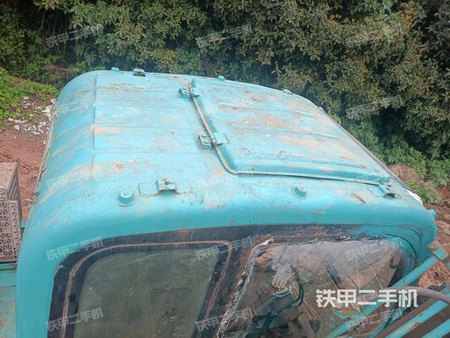 駕駛室頂部俯視(上車部件) 駕駛室頂部俯視(上車部件)