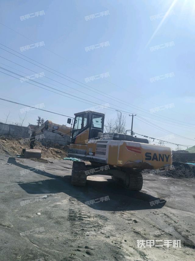 右后45(整機(jī)外觀) 右后45(整機(jī)外觀)