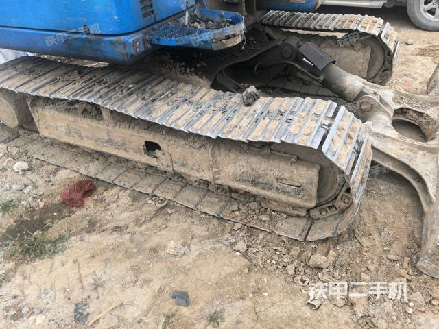 左側(cè)行走馬達(dá)蓋板（行走機(jī)構(gòu)）