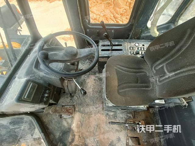 驾驶室工作台（整机外观及大件）