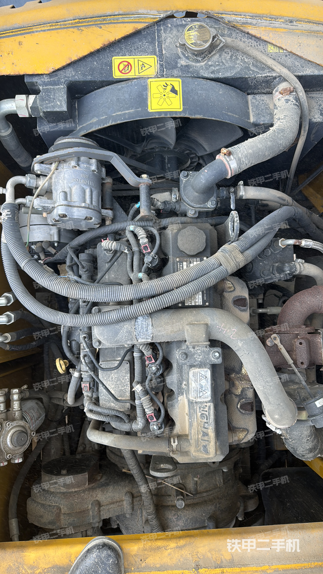 发动机整体俯视（整机外观）