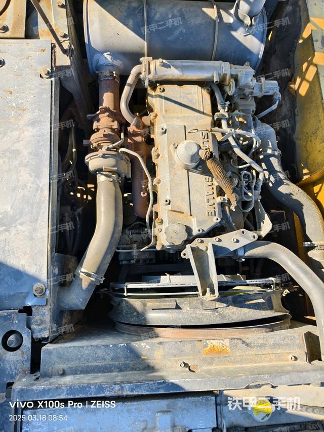 發(fā)動機整體俯視(整機外觀) 發(fā)動機整體俯視(整機外觀)