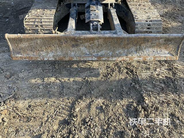 轉(zhuǎn)盤和下車架正前（工作和回轉(zhuǎn)裝置）