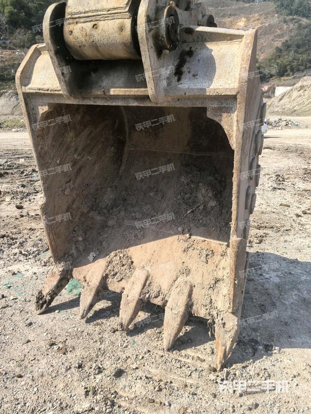 鏟斗45度（工作和回轉(zhuǎn)裝置）