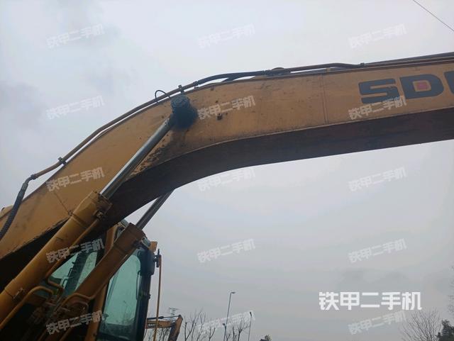 大臂整體?右側(cè)(工作和回轉(zhuǎn)裝置) 大臂整體?右側(cè)(工作和回轉(zhuǎn)裝置)