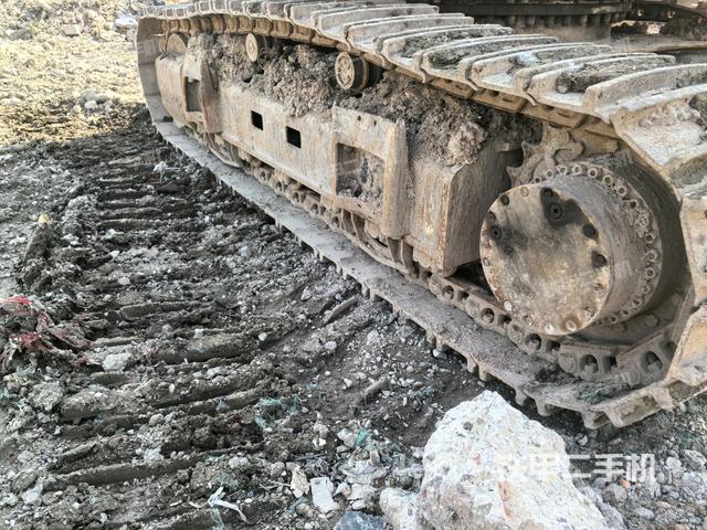 右側(cè)行走馬達(dá)蓋板（行走機(jī)構(gòu)）