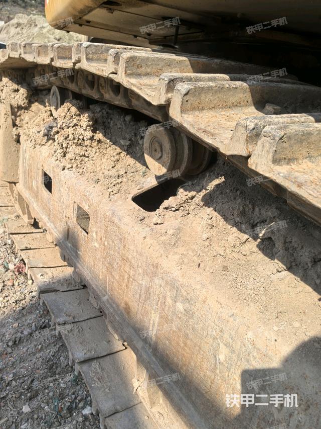 右側(cè)履帶整體（行走機(jī)構(gòu)）