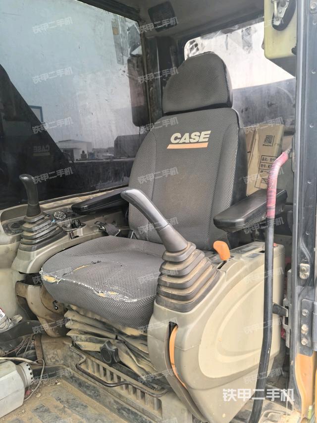 駕駛室整體（整機(jī)外觀）