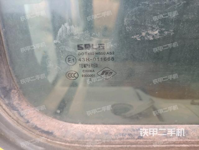 后窗玻璃角標(biāo)(駕駛室部分) 后窗玻璃角標(biāo)(駕駛室部分)