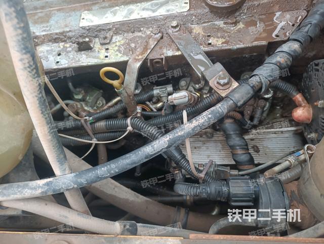 水箱+風(fēng)扇特寫(上車部件) 水箱+風(fēng)扇特寫(上車部件)