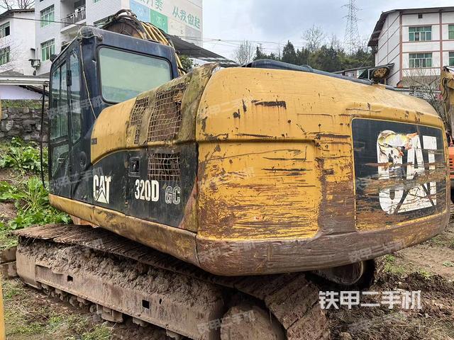 驾驶室顶部（整机外观）