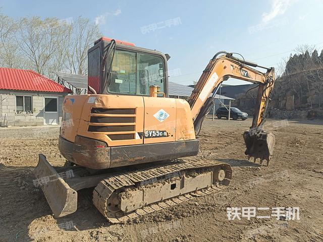 右后45(整機(jī)外觀) 右后45(整機(jī)外觀)