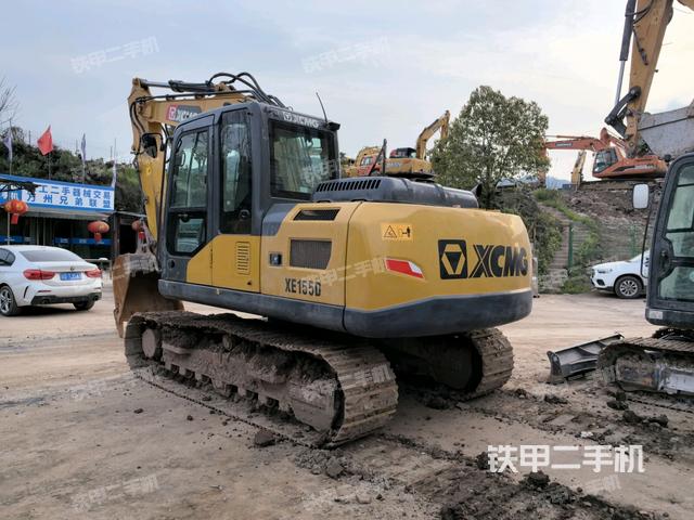 右后45(整機(jī)外觀) 右后45(整機(jī)外觀)