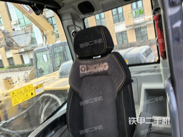 后窗玻璃角標(biāo)(駕駛室部分) 后窗玻璃角標(biāo)(駕駛室部分)