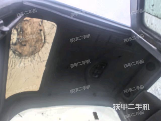 頂棚整體（駕駛室部分）