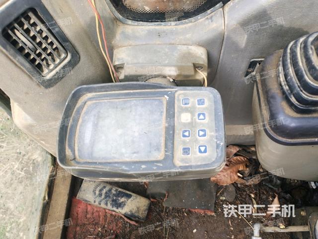 小時表(駕駛室部分) 小時表(駕駛室部分)