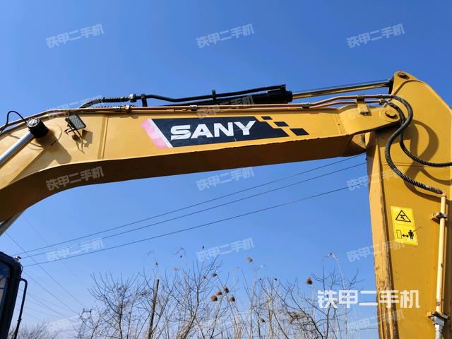 大臂整體?右側(工作和回轉裝置) 大臂整體?右側(工作和回轉裝置)