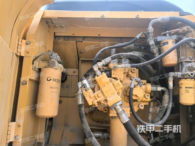 液壓泵斜45?左（大件艙室）