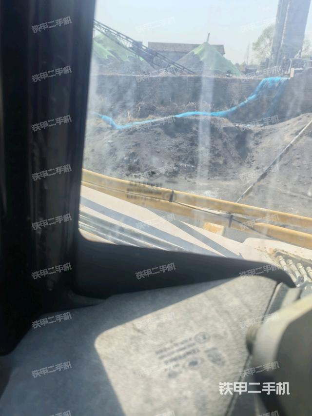 后窗玻璃角標(biāo)(駕駛室部分) 后窗玻璃角標(biāo)(駕駛室部分)