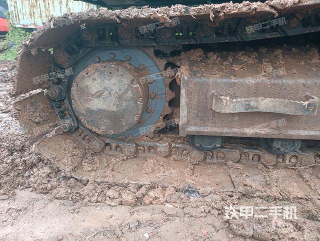 右導(dǎo)向輪(行走機構(gòu)) 右導(dǎo)向輪(行走機構(gòu))