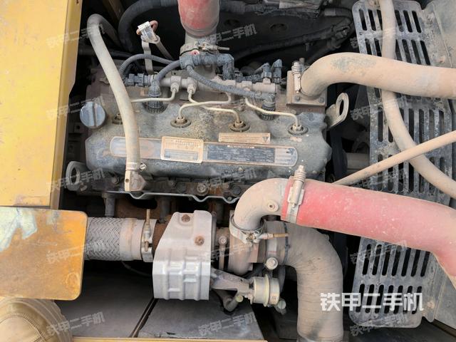 增壓器特寫(xiě)(上車(chē)部件) 增壓器特寫(xiě)(上車(chē)部件)