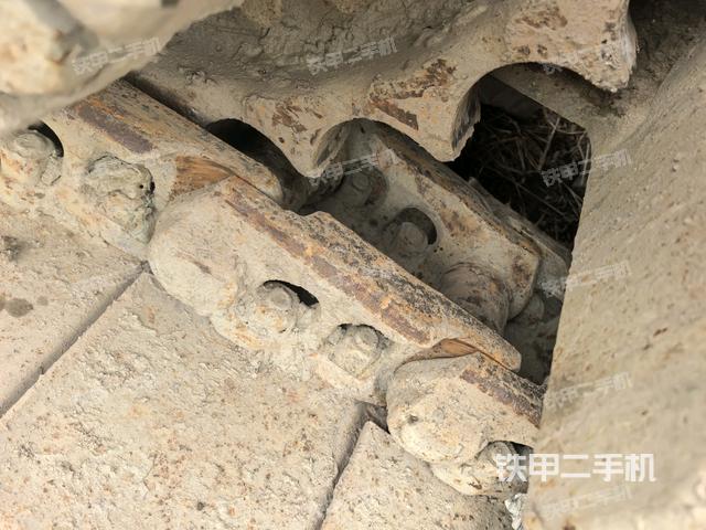 右側(cè)行走馬達(dá)蓋板（行走機(jī)構(gòu)）